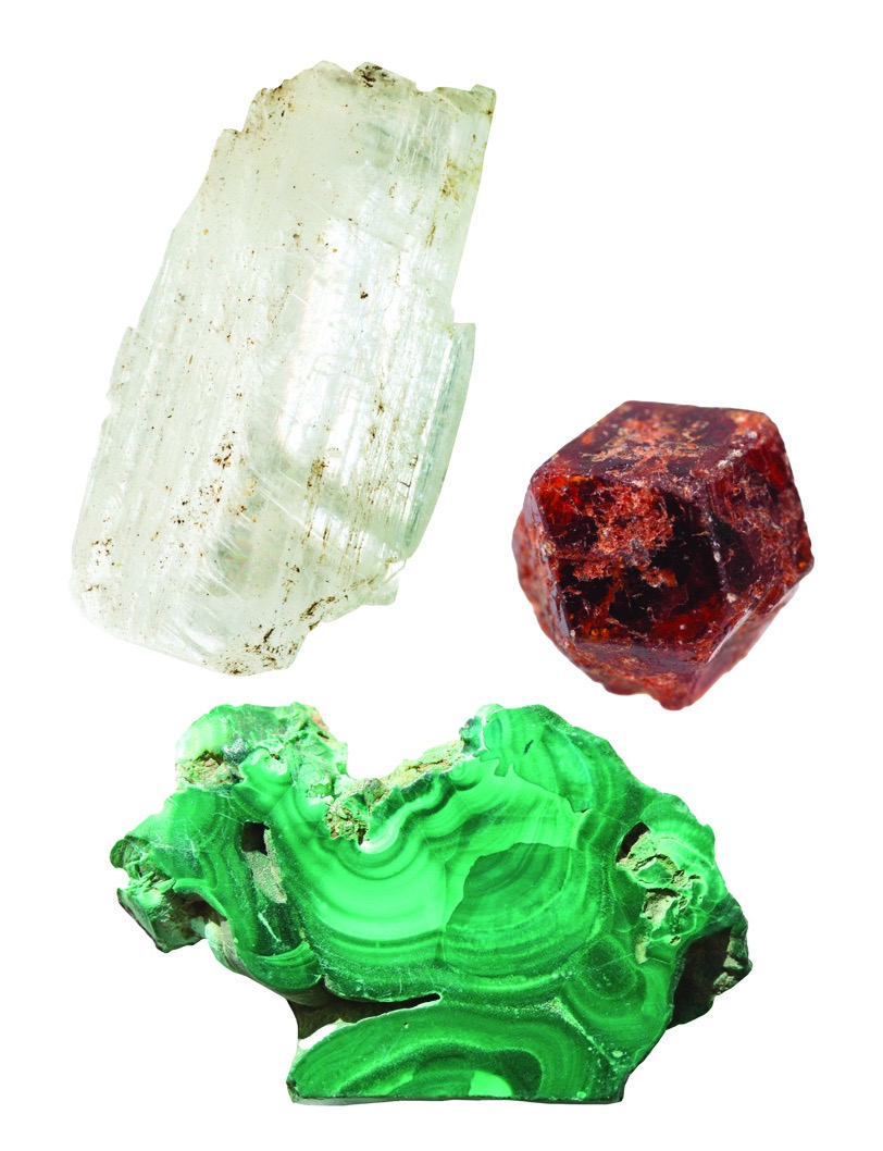 Selenitas, granatas ir malachitas